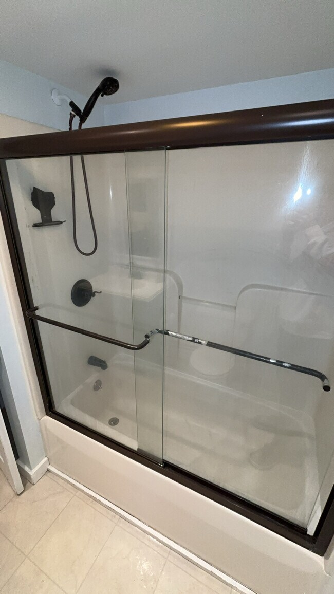 3 Autumn St unit 2nd floor, Haverhill, MA 01832 - photo 2