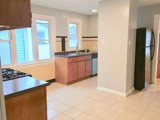 62 Woods Ave Unit 2, Somerville, MA 02144
