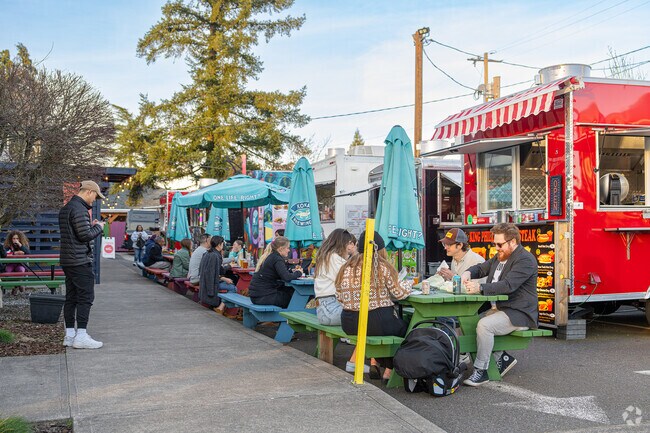 Enjoy the plethora of food carts at Grill n' Chill in University Park.