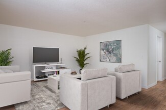 3180 NW Division St, Gresham, OR 97030