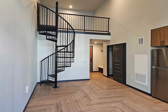 Edmond Curtis Park, Denver, CO 80205 - photo 6