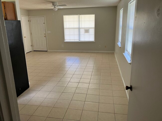 720 E Nelson Ave, Defuniak Springs, FL 32433 - photo 3