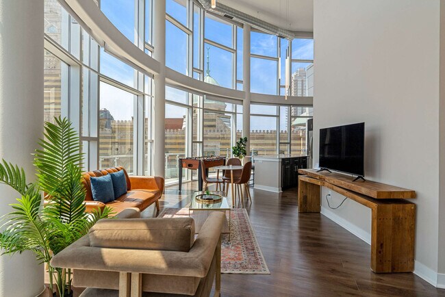 530 Massachusetts Ave unit ID1073996P, Indianapolis, IN 46204 - photo 2