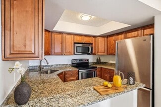 4075 Village Dr, Delray Beach, FL 33445