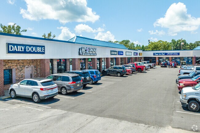 Theodore-Dawes Plaza holds many different retail shops close to  Muddy Creek.