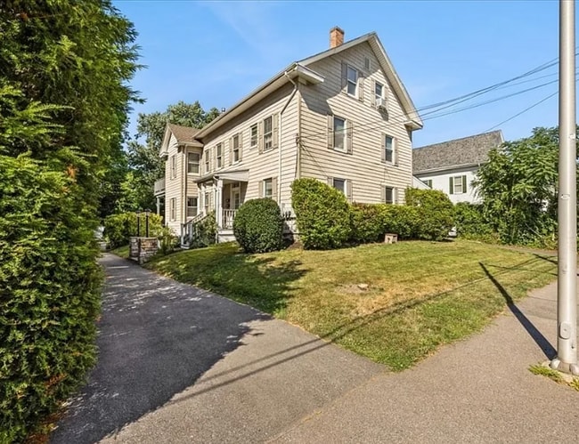 19 Harrison St unit 2, Taunton, MA 02780 - photo 2