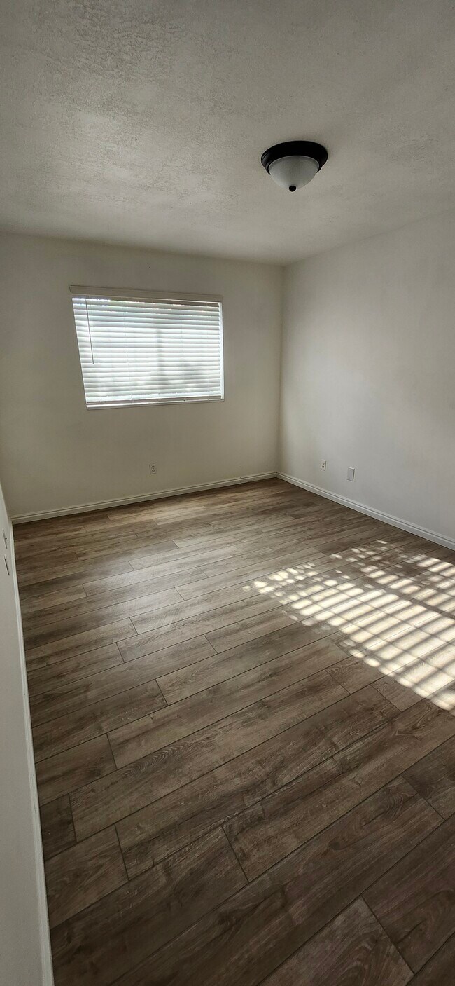 1168 W 1295 S unit 1168, Orem, UT 84058 - photo 5