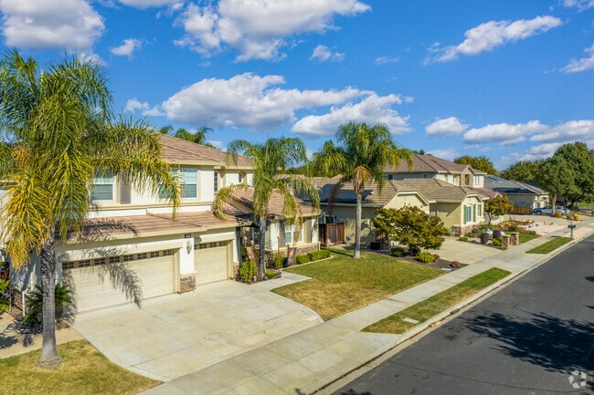 Sand Creek offers many large homes with a lot of square footage.