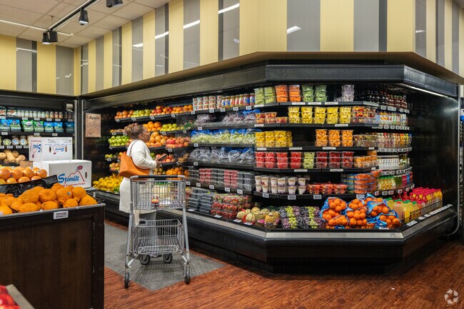 Straub's upscale grocery store has been serving the Vinita Park area for several years.