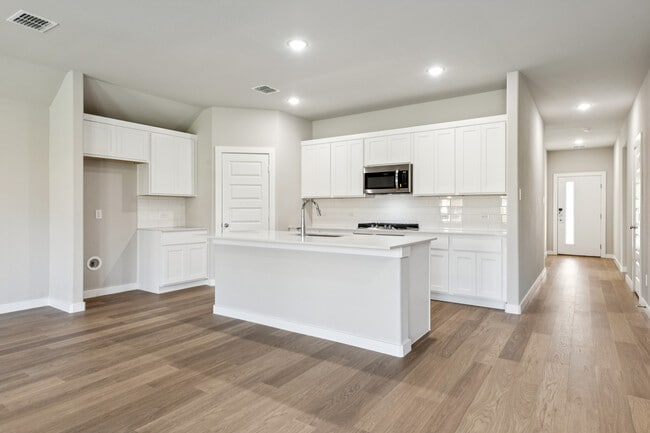 1417 Barbacoa Dr, Haslet, TX 76052 - photo 3