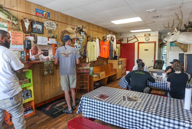 Lisbon's local stop for the best bbq around is Sully's Smokehouse.