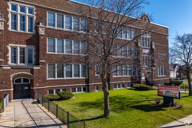 Benjamin Franklin School is in the Franklin Heights neighborhood.
