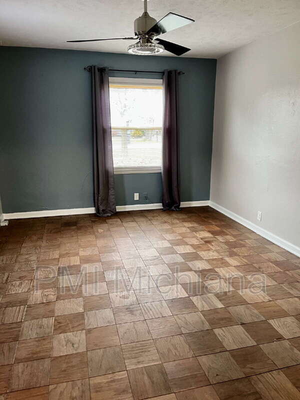 19770 Kern Rd, South Bend, IN 46614 - photo 4