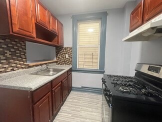 42 4th St Unit 2L, Newark, NJ 07107