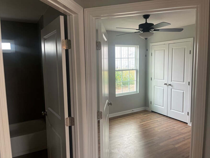 2116 Multi National unit C, Harlingen, TX 78550 - photo 1