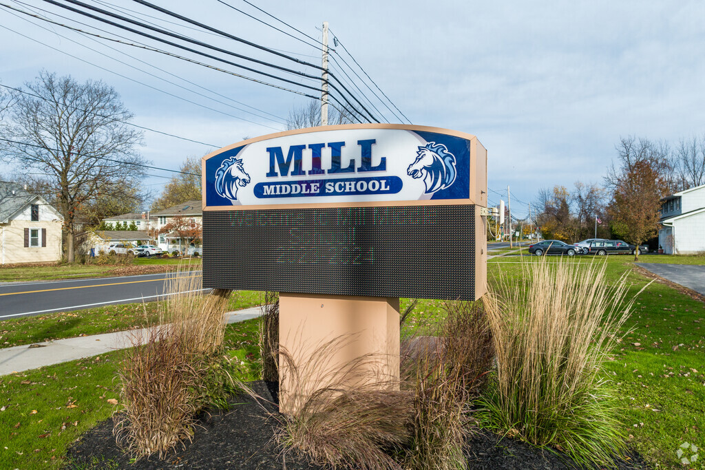 Mill Middle School is a wonderful school for middle schoolers.