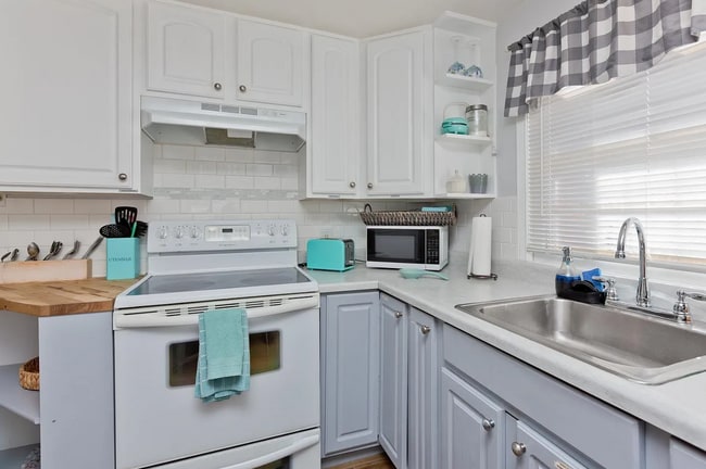 6416 Range Overlook Heights, Colorado Springs, CO 80922 - photo 3