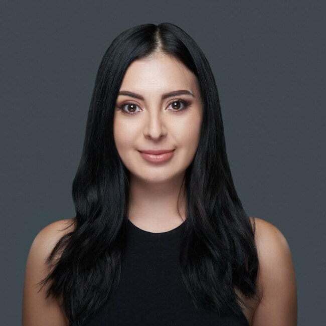 Fatima Sanchez Real Estate Agent in Glendale, AZ
