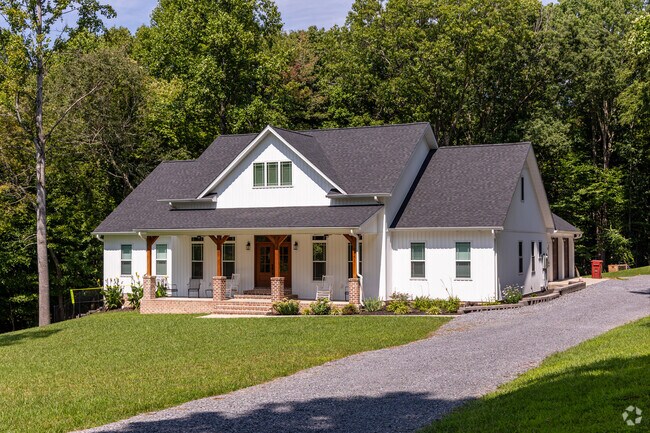 New farmhouses are beginning to pop up in Johnson City..