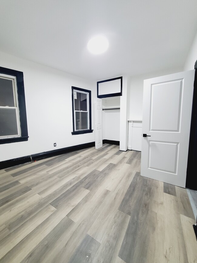 166 Cator Ave unit 2, Jersey City, NJ 07305 - photo 5