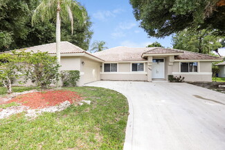 101 Hemingway Ct, Royal Palm Beach, FL 33411