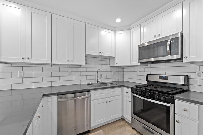 1240 W 29th St unit 4, Los Angeles, CA 90007 - photo 4