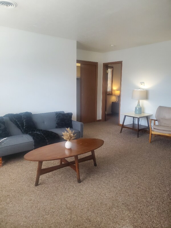 1215 E Elm St, Springfield, MO 65802