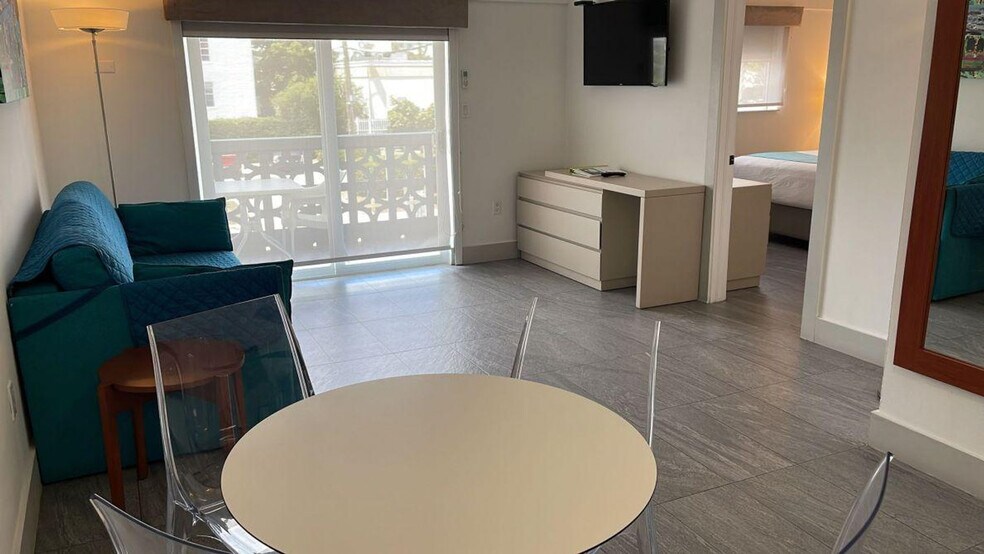 6495 Indian Creek Dr unit ID1267234P, Miami Beach, FL 33141 - photo 1