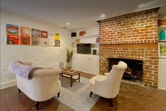 207 W Jones St Unit Garden Apartment Unit A, Savannah, GA 31401