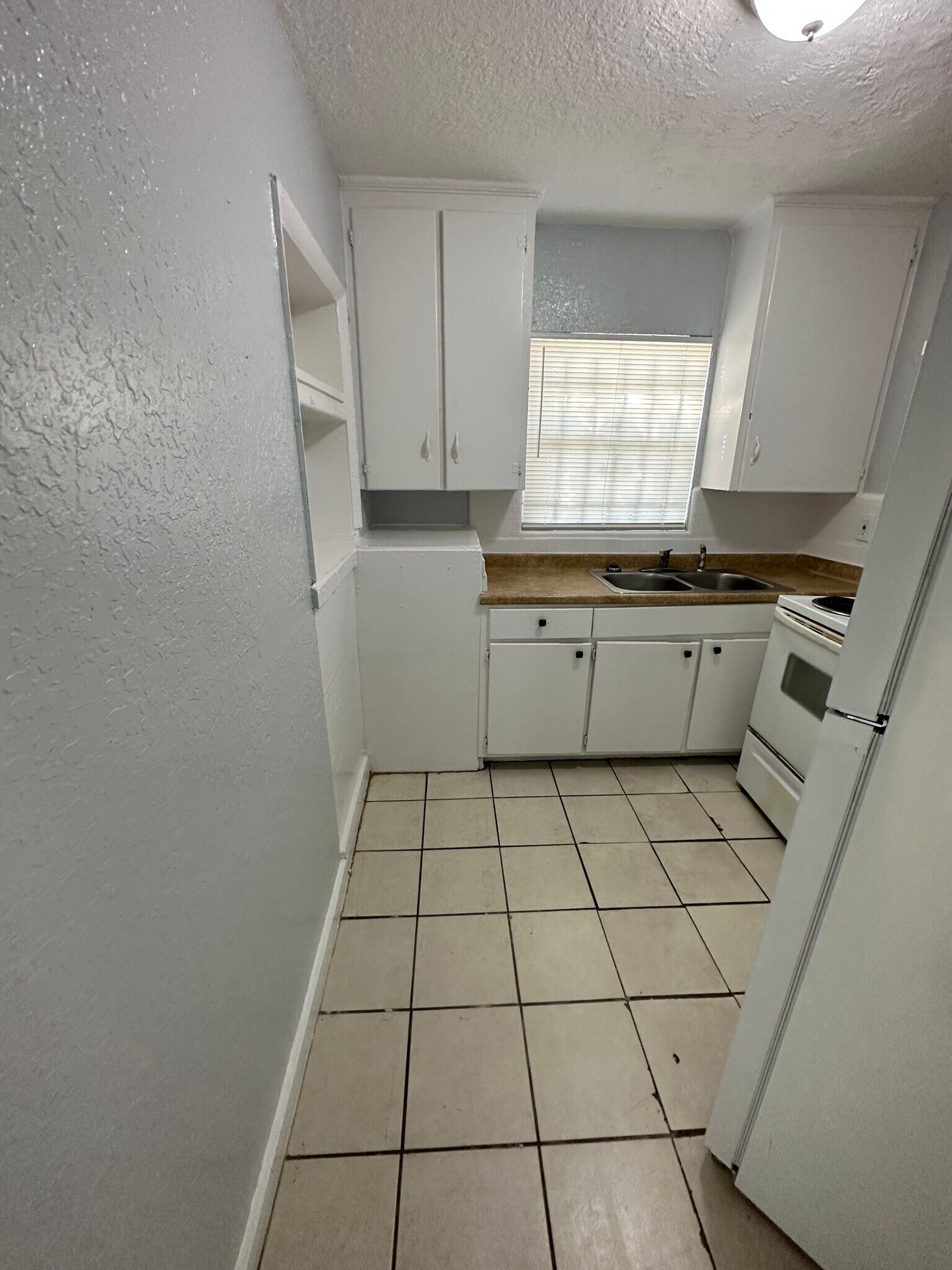 312 Acosta St, Jacksonville, FL 32204 - photo 1