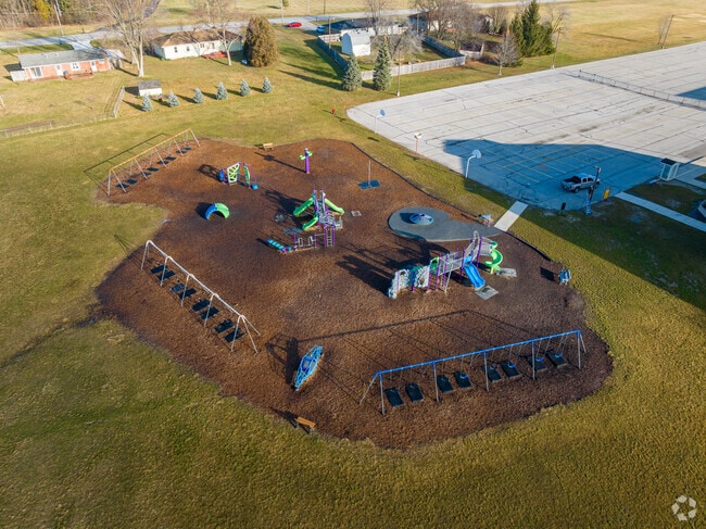 Cedarville Elementary School has a student-teacher ratio of 20 to 1.