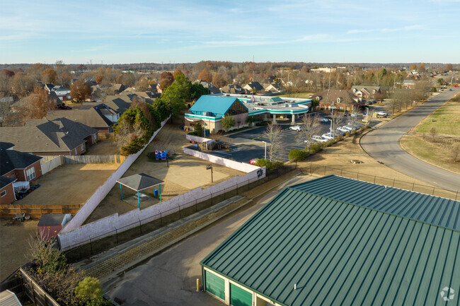 Lambs & Ivy is located in Cordova near Houston Levee Rd.