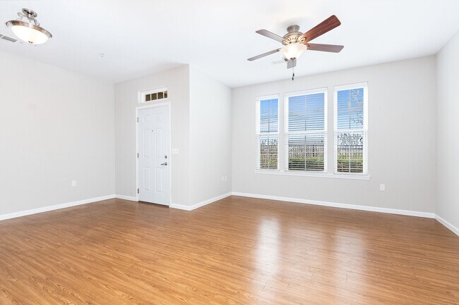 Enclave at 127th Apartments, Plainfield, IL 60585 - photo 6