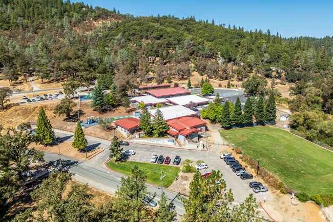 Alta Sierra Elementary School offers a sprawling campus when viewed from above.