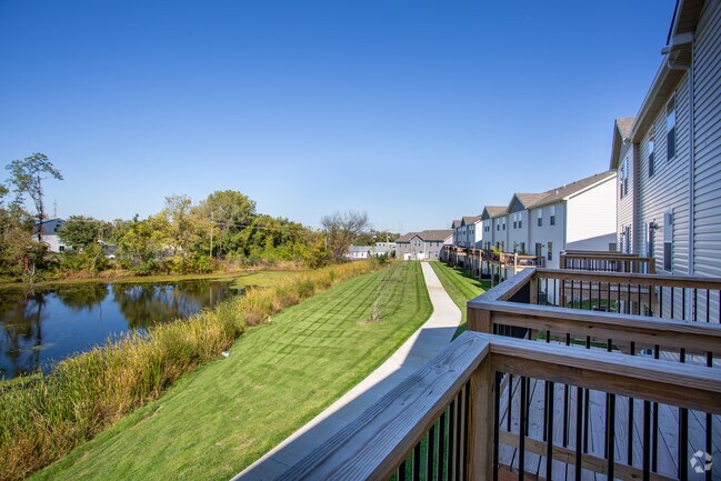 3BR, 3.5BA - 1978 SF