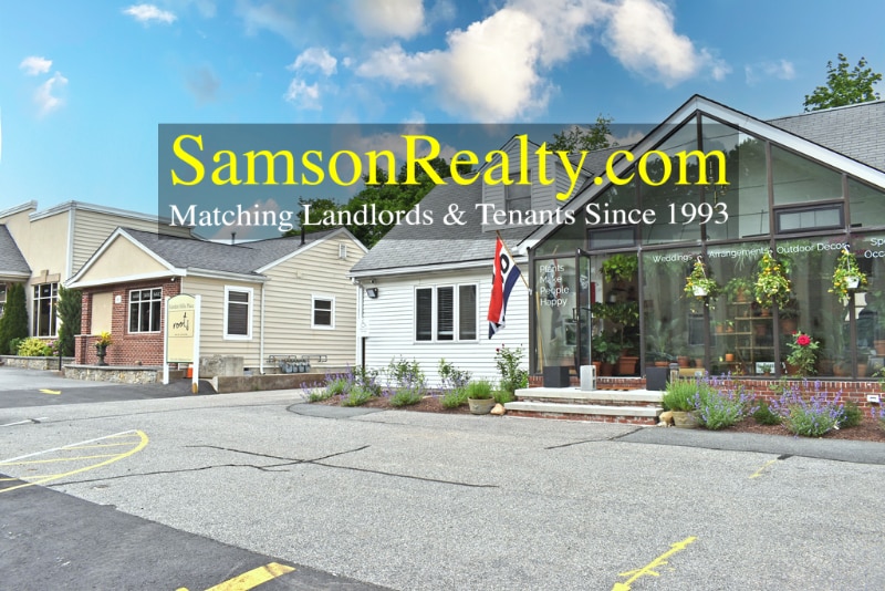 842 Oaklawn Ave unit 2, Cranston, RI 02920 - photo 1