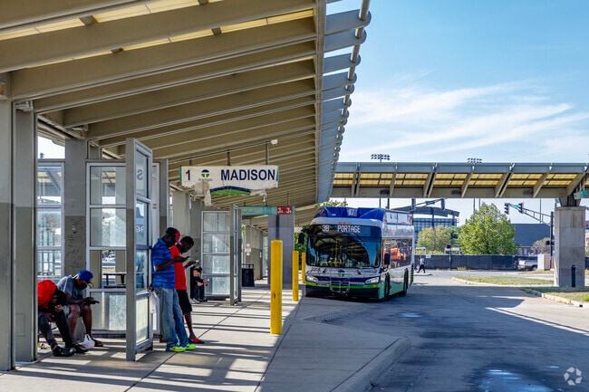 The Greyhound Bus Station in Monroe Park provides easy public transit to greater South Bend.