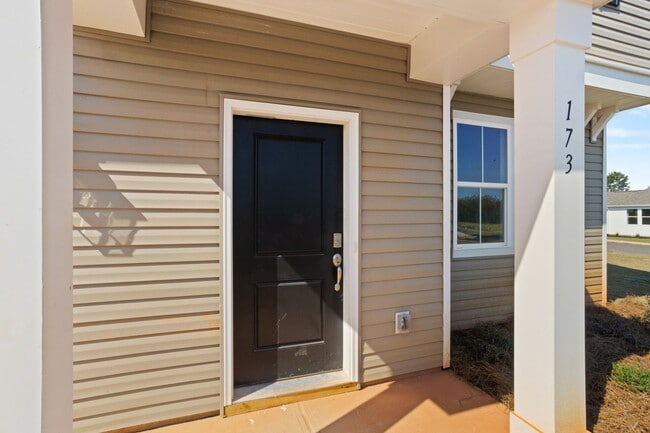 173 Anderson Oaks Ln, Easley, SC 29642 - photo 3