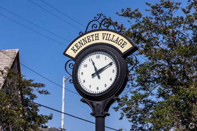 The street clock in Kenneth Village, Grandview, is a charming landmark.