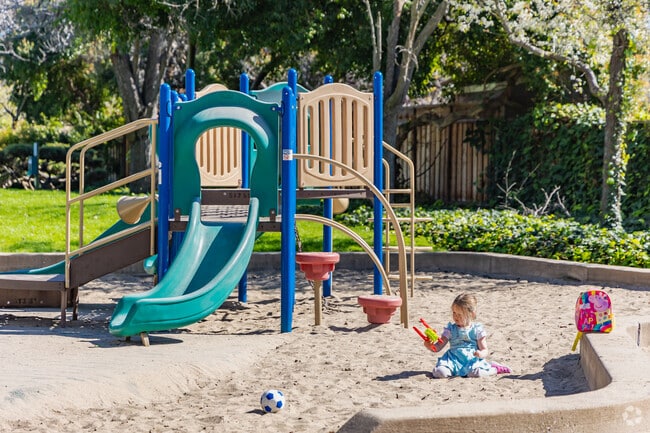 Thaddeus Park offers a sand box for your children to build sandcastles.