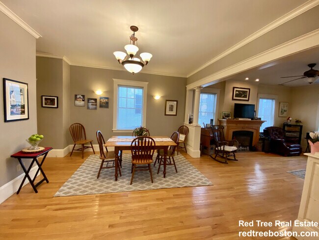 24 Grovenor Rd unit 1, Jamaica Plain, MA 02130 - photo 7