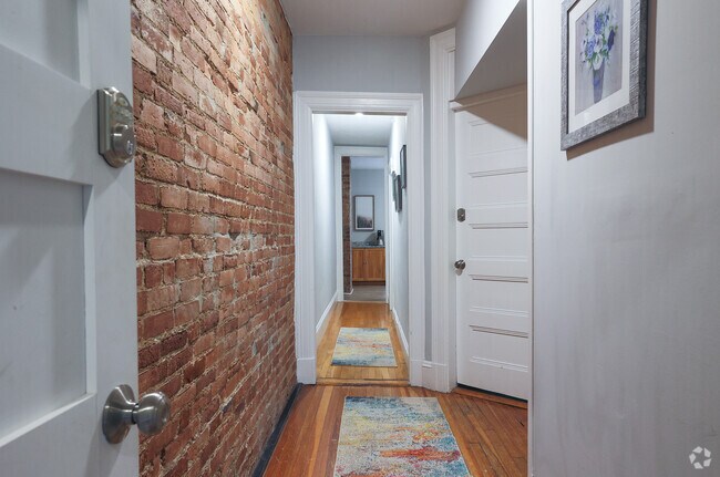 Cambridge Ivy Inn, Cambridge, MA 02138 - photo 2