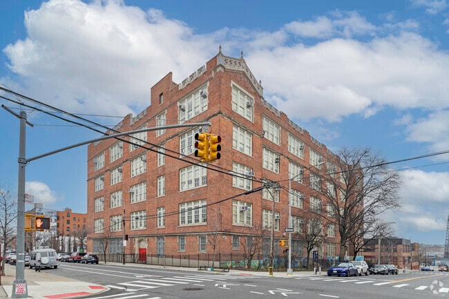 P.S. 66 - School of Higher Expectations is a public school located in BRONX, NY.