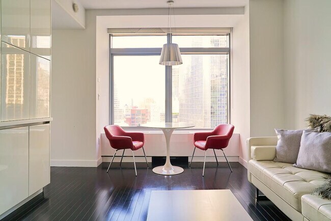 130 Liberty St unit ID1335704P, New York, NY 10007 - photo 2