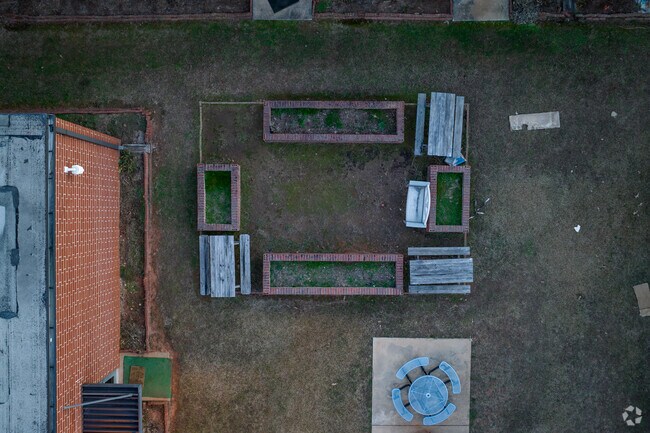 McEver Elementary School features a garden.