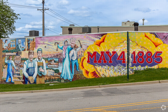 Lemont's downtown area features numerous vibrant murals.