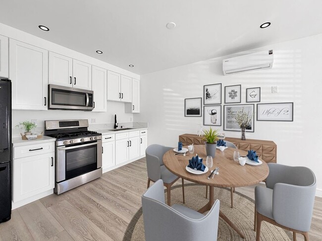 1273 Donatello St, Lancaster, CA 93535 - photo 3