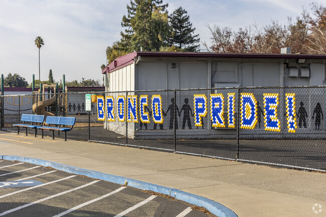 Brier Elementary School is home of the Broncos.