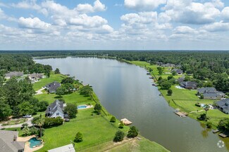 Lake Windcrest