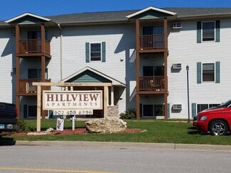 4984 Service Dr Unit 211, Goodview, MN 55987